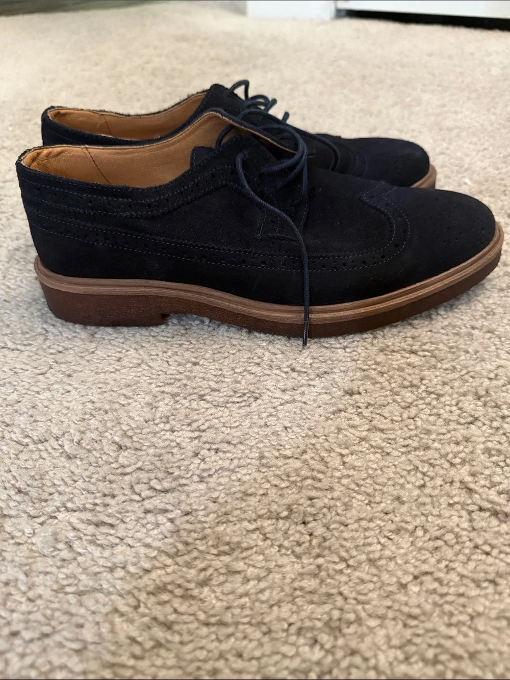 Vintage Foundry Co. Men’s Suede Chukka Boots in Navy
